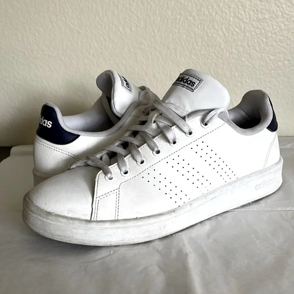 Adidas Men Advantage sneaker sz 10.5 in white/ navy - Picture 2 of 9